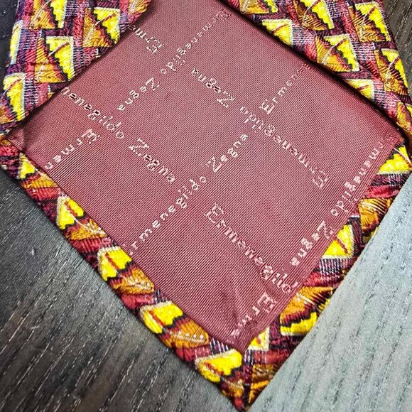 Ermenegildo Zegna Disegno Esclusivo Gold & Red Silk Tie - Picture 3 of 4